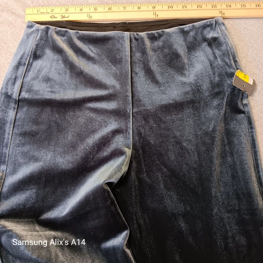 Lysseโ Black Metallic Foil Velvet Pants Size Medium NWT $128